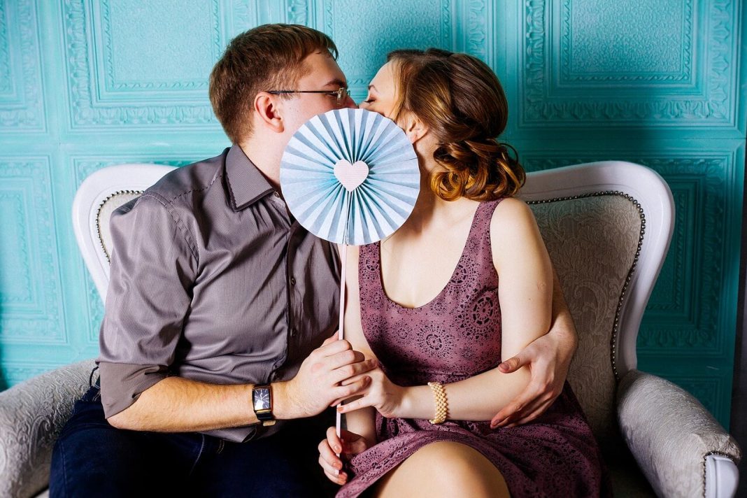embracing-mature-relationship