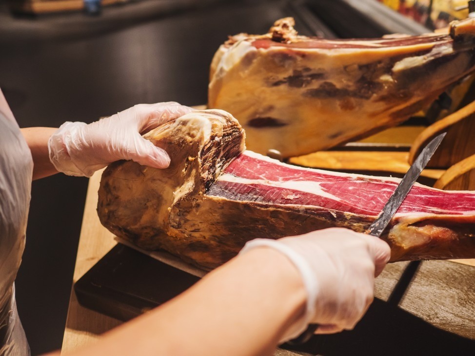 pork-leg-jamon-meat-close-up