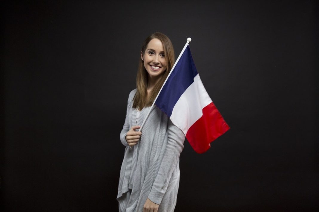Is It Illegal To Work On Weekends In France?